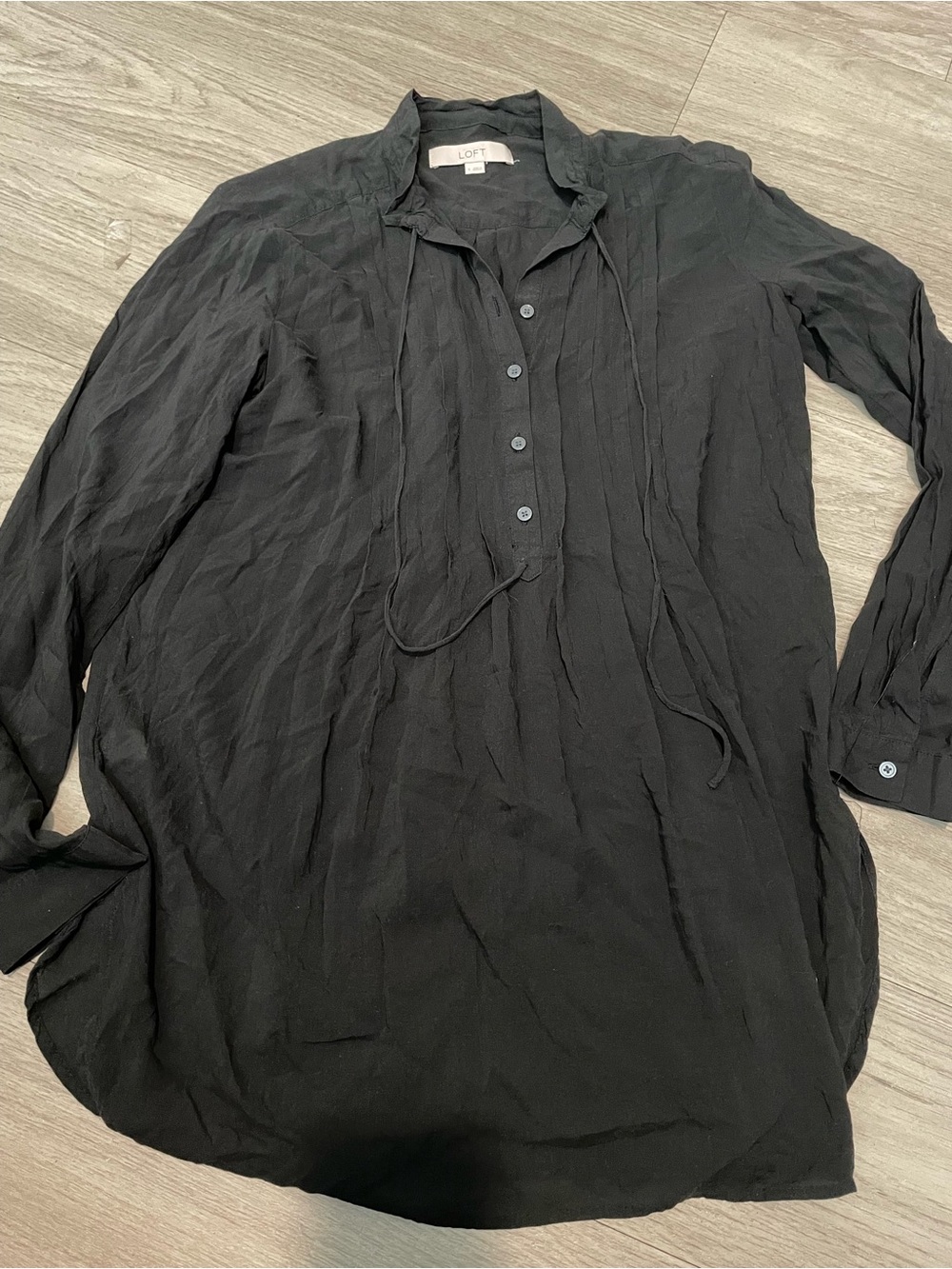 LOFT Black Long-Sleeve